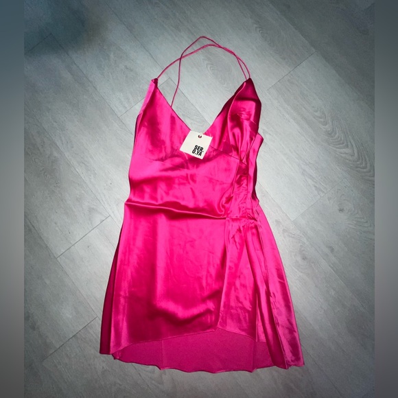 SER.O.YA pink barbiecon Dress - Picture 2 of 6